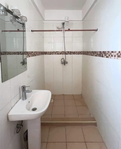 Room Image 6