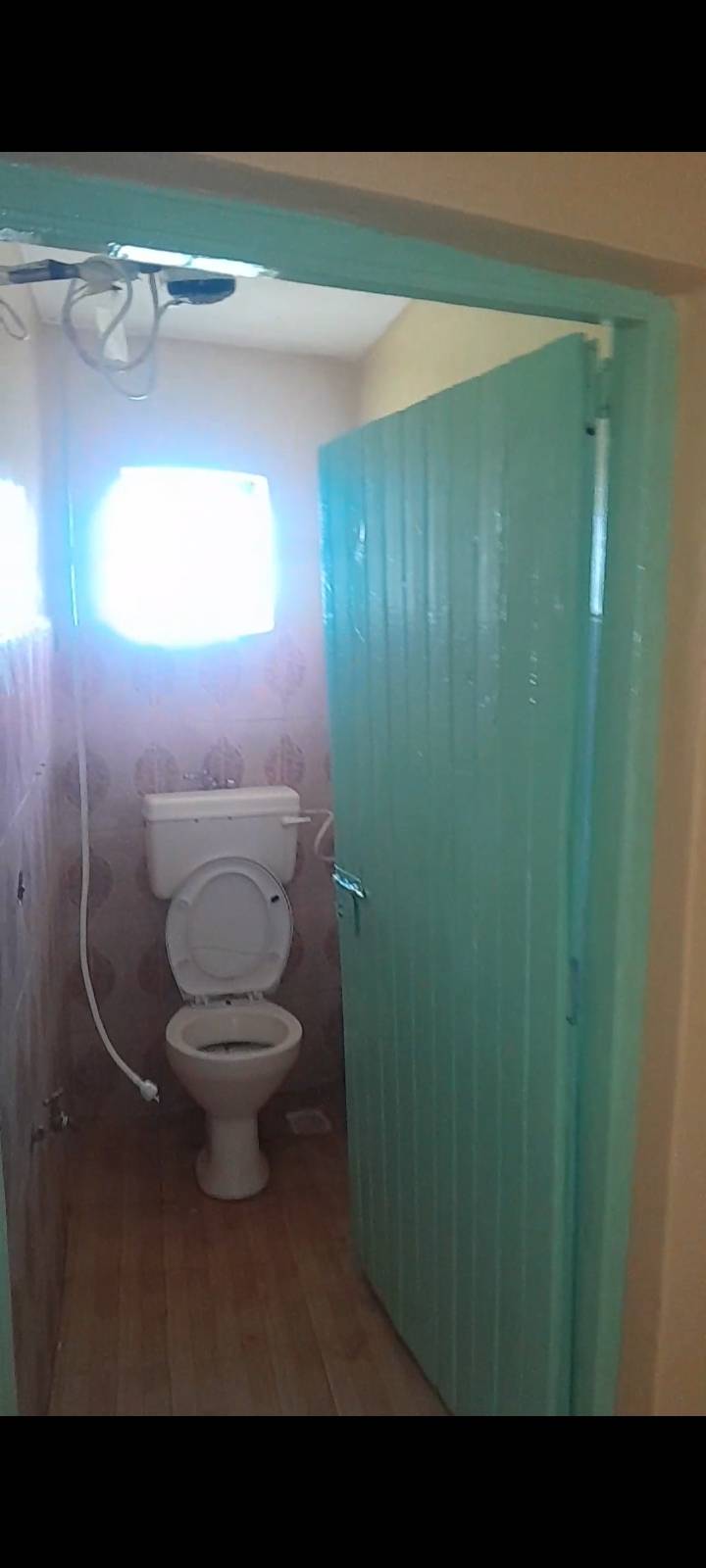 Room Image 4