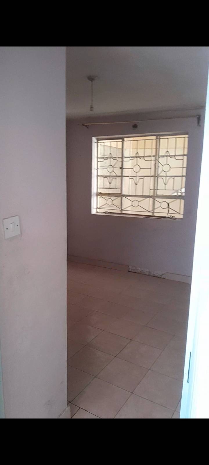 Room Image 4